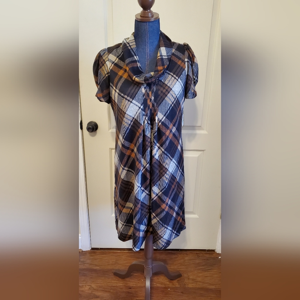 Plaid Puff sleeve dress